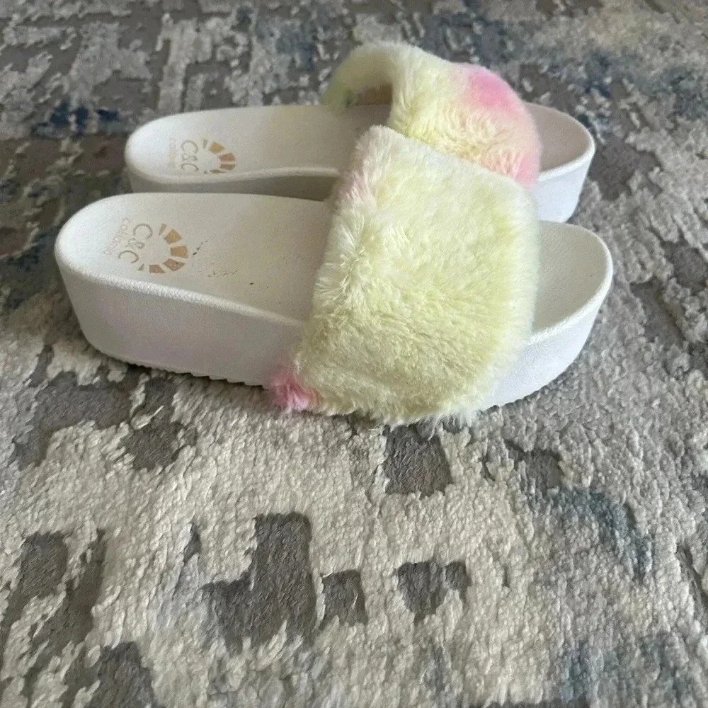 Size 7 - Picture 4 of 5